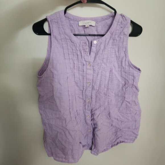 LOFT Tops - LOFT womens sleeveless button up shirt size medium